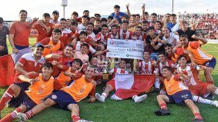 Unión jugará ante Rosario Central la final de la Copa Santa Fe en Rafaela.