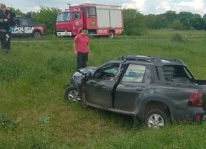 Una mujer murió tras un choque en la autopista a la altura de Roldán