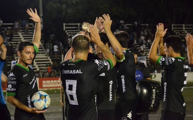 Cipolletti, Alvarado y Douglas Haig accedieron al cuadro principal de la Copa Argentina