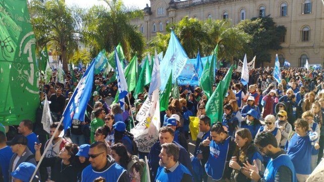 Paritaria: este lunes se conocerá la decisión de Sadop sobre la propuesta del gobierno