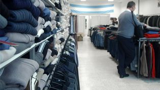El 66 por ciento de los comercios vendió menos que en mayo de 2011