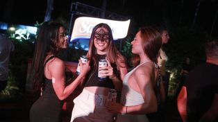 Cerveza Santa Fe: Sabor Oficial de la Fiesta de Disfraces de Paraná