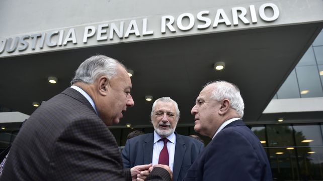 En 2018 las balaceras a inmuebles del Poder Judicial sacuden a Rosario y en mayo el gobernador advierte que “está en juego la institucionalidad”.