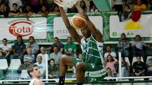 Bomba en la liga local: Byron Johnson va a Talleres