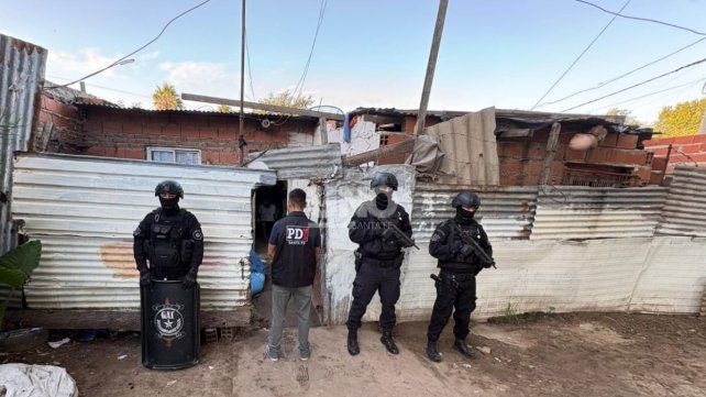 Cayeron presos la autora del robo en la parroquia Nuestra Señora de Pompeya y el hombre que se convirtió en el encubridor