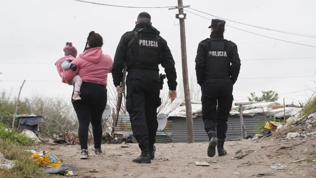 Asesinaron de varios tiros a un hombre en un asentamiento de barrio Las Flores