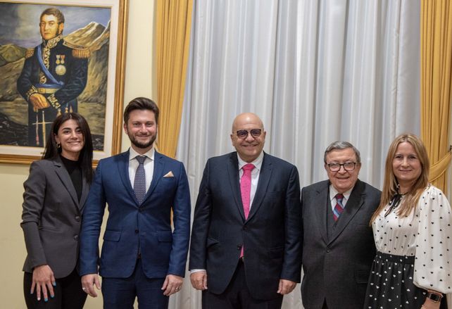 Aysel Xansuvar Qizi Rahimli, Marco Bocchi, Salvador Di Stéfano, Fernando Passaro y Gabriela Calvo.