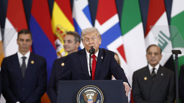 Trump encabezó la firma del acuerdo con Egipto Trump encabezó la firma del acuerdo con Egipto
