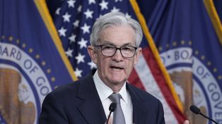 Powell. El titular de la FED dijo que no prevén bajar la tasa todavía.