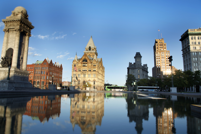 El centro histórico de la ciudad de Siracusa (Syracuse) en el estado de Nueva York.