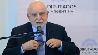 El Gobierno aceleró los tiempos y echó al procurador del Tesoro Rodolfo Barra