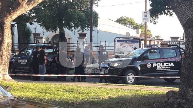 Hallaron un hombre fallecido dentro de un vehículo