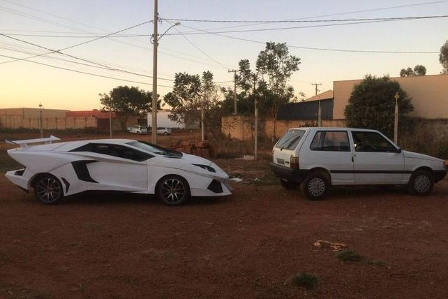 Lamborguno: Parece un Lamborghini pero es un Fiat Uno