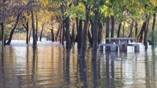 El viernes por la tarde el río Gualeguaychú superó los 3,70 metros. A raíz de la creciente, ya son 10 los evacuados que son asistidos por el Ejército