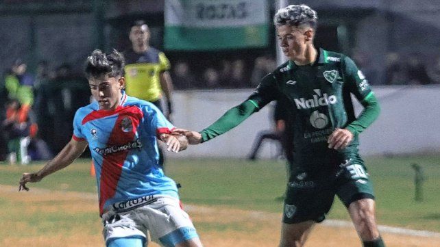 Arsenal viene de perder con Sarmiento y frente a Unión su DT
