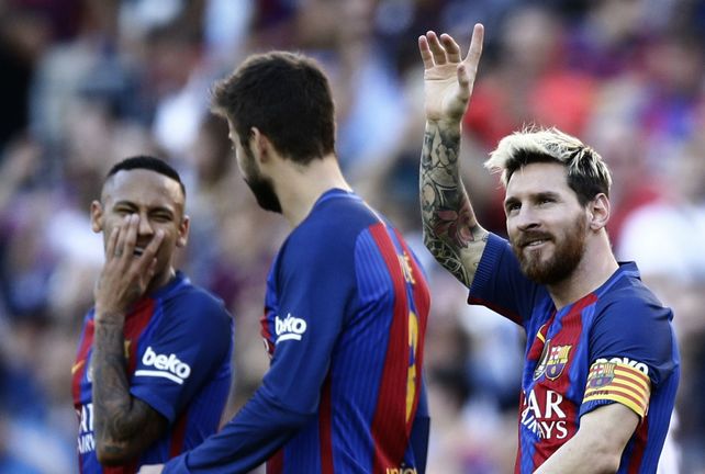 Con todo. Messi celebra su gol