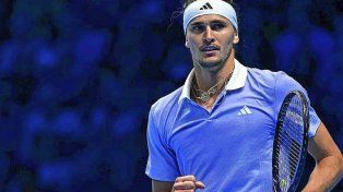 El alemán Alexander Zverev se instaló en las semifinales del ATP Finals.