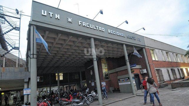 Ajuste. Paro total en universidades: docentes y no docentes se unen contra el veto a la Ley de Financiamiento Ajuste. Paro total en universidades: docentes y no docentes se unen contra el veto a la Ley de Financiamiento