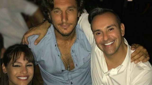 Pico Mónaco cantó 33 y Pampita lo saludó subiendo muchas fotos del festejo