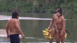 Las imágenes del primer contacto de una comunidad indígena de Brasil con una población civilizada