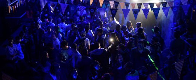 Después de 23 años, la noche rosarina tiene una nueva normativa