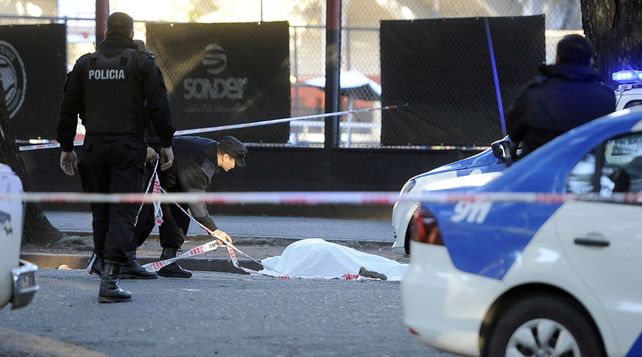 Por sorpresa. Franchetti fue abordado por dos motociclistas. Uno bajó