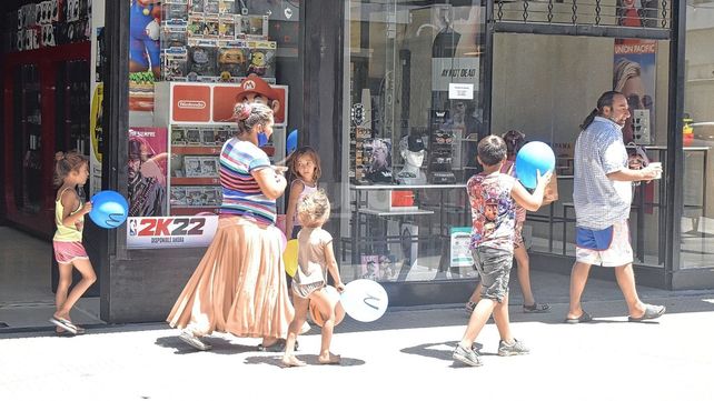 Se reportaron 10.916 casos de coronavirus este miércoles en la provincia
