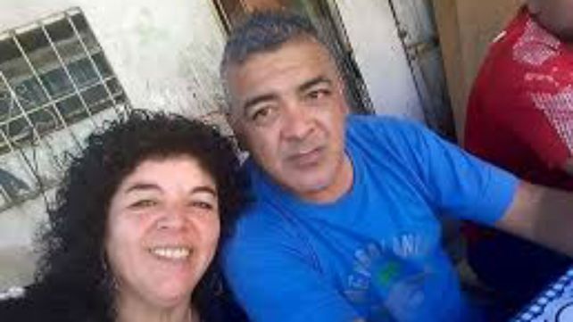 La víctima junto a su pareja en una foto reciente.&nbsp;