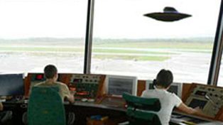 El gobierno ingl&eacute;s revela que un avi&oacute;n estuvo a punto de chocar con un Ovni