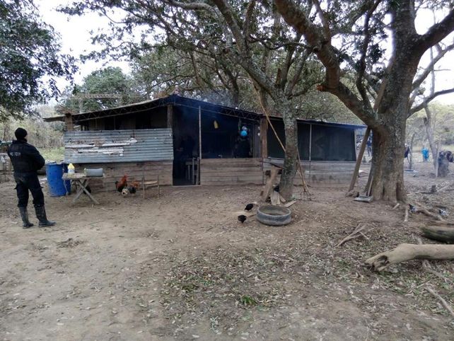 El rancho. Los policías llegaron el domingo a buscar el cuerpo.&nbsp;