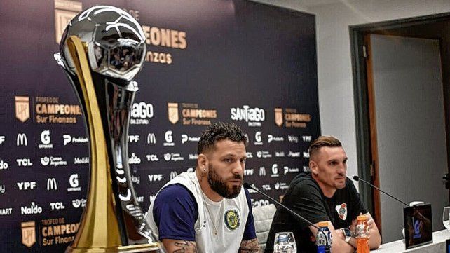 Los arqueros del Canalla y el Millonario se refirieron al duelo en Santiago del Estero.