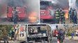 Tras el incendio del colectivo, piden que los coches más antiguos pasen por una revisión técnica cada dos meses