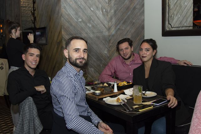 Marcos Rey, Lautaro Mateo, Mauricio Armandi y Agustina Azzaro