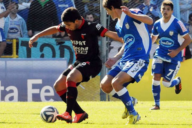 Dolor infinito: Colón descendió a la B Nacional tras 19 años en primera