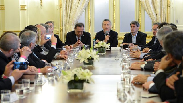 El Presidente Macri anunció el reintegro del IVA a turistas extranjeros
