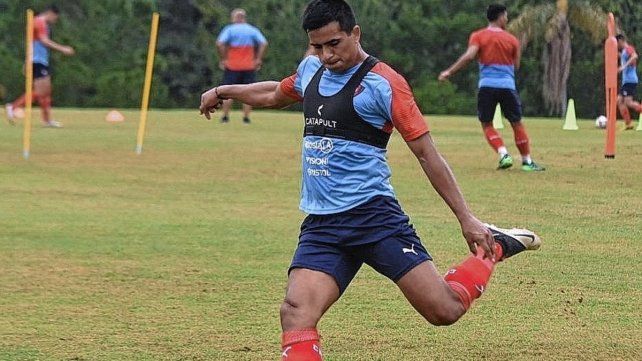 El defensor paraguayo Pablo Javier Adorno estaría en la mira de Unión.