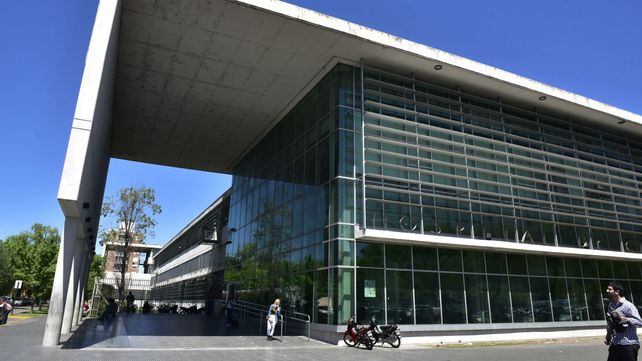 La víctima fue derivada al Hospital de Emergencias Clemente Alvarez.&nbsp;