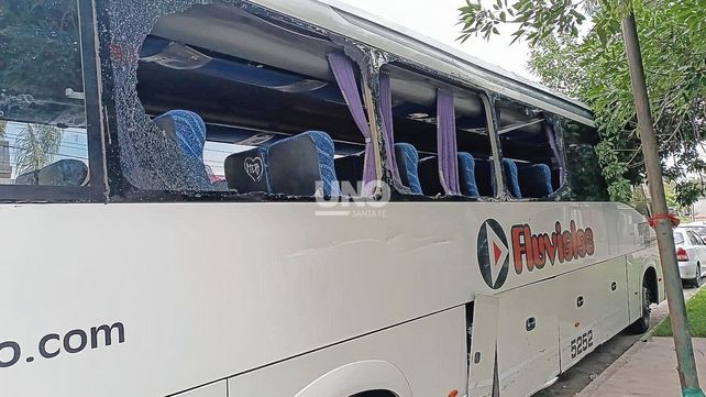 Un colectivo robado de la Terminal de Ómnibus y un recorrido descontrolado por distintos barrios de la ciudad. 