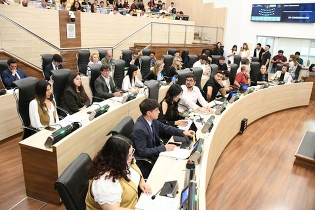 El Concejo Municipal de Rosario votó la legalización de Uber