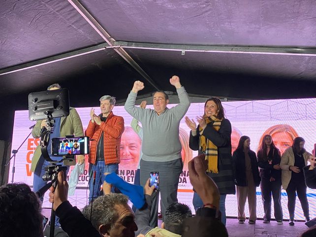 Batacazo por la intendencia: Poletti se proclamó ganador y Jatón lo llamó para felicitarlo