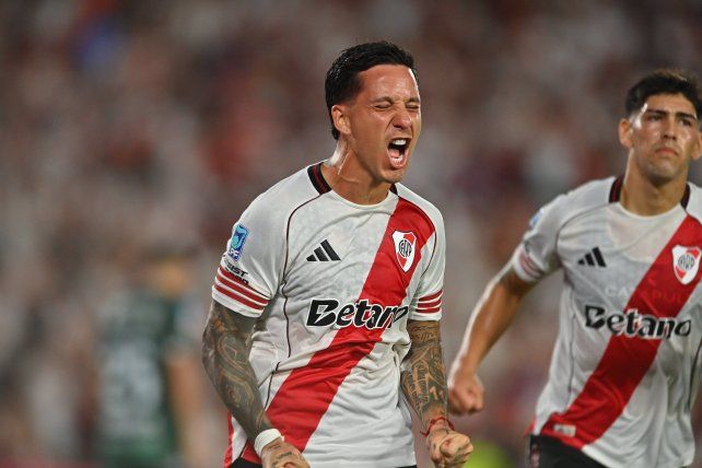 Sebastián Driussi titular en River.