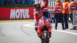Bagnaia ganó en Assen y le mete presión a Martín en el MotoGP