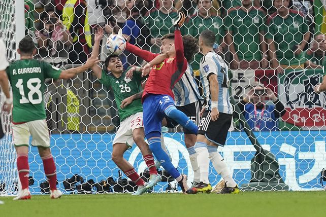 Qatar 2022: Argentina venció a México de la mano de Messi