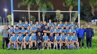 El plantel de Rowing que se consagró campeón en Menores de 19 años.