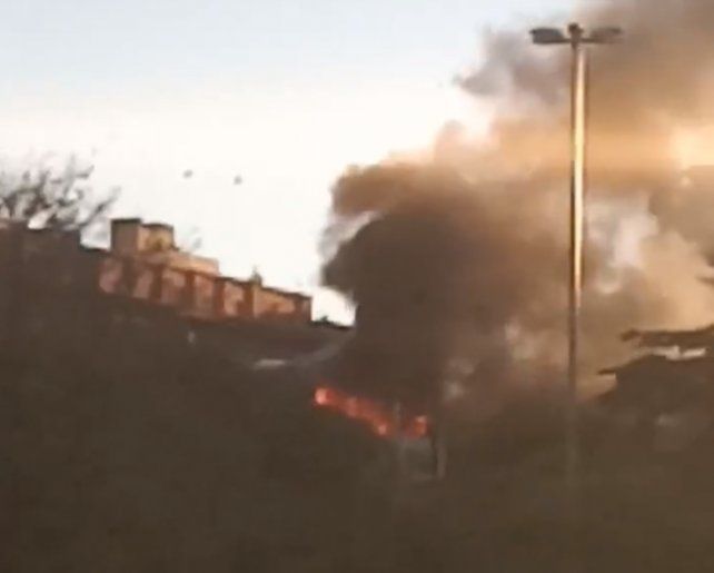 Incendio en el edificio de la Secretaría de Desarrollo Social de la Municipalidad