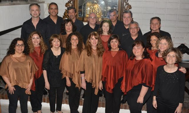 Coral Ecos celebra sus 20 años