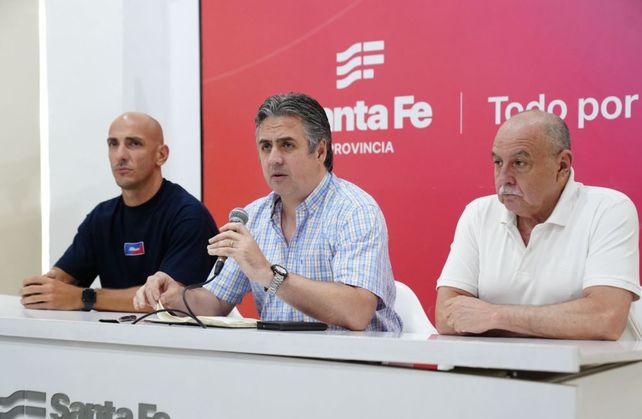 El ministro Cococcioni denunció que hay sectores policiales desplazados detrás de la protesta