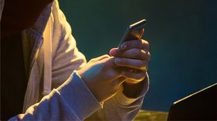 Violencia de género: aceptó dos años de condena por amenazas telefónicas