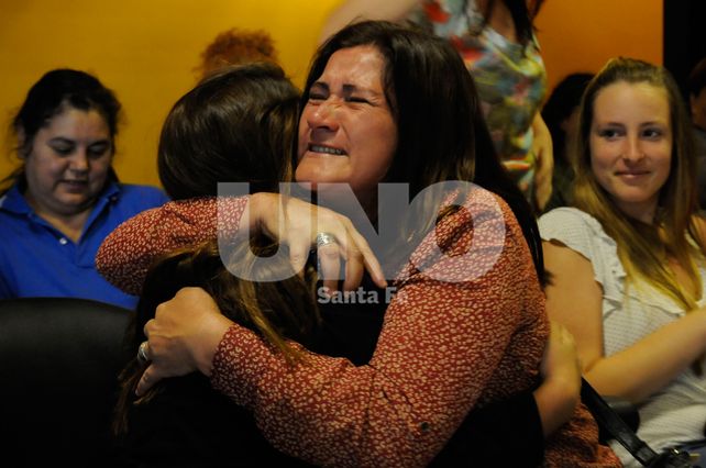 Uno de las beneficiadas en el sorteo de las viviendas