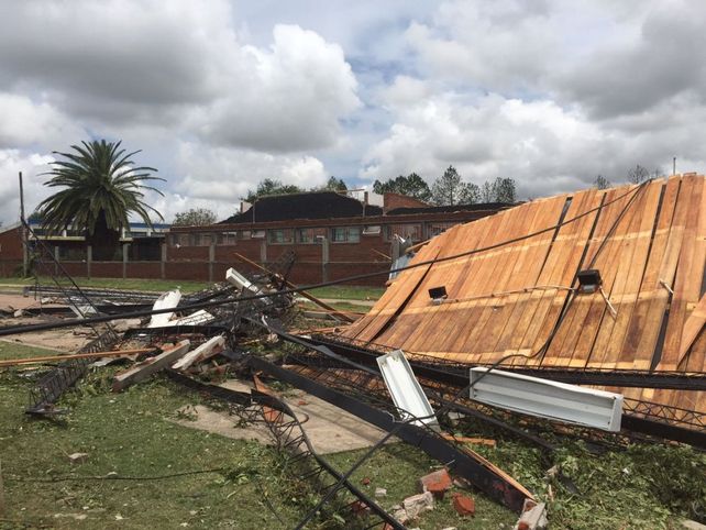 Temporal deja 17 heridos en Uruguay